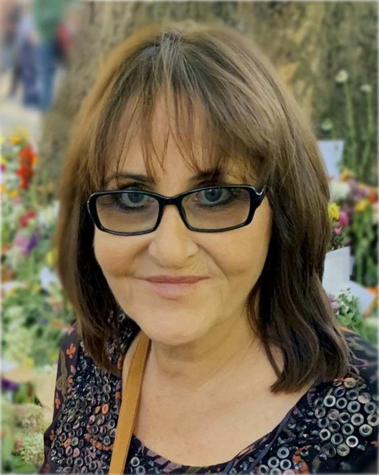 Karen, founder of Properly Pristine
